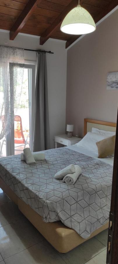 Villa Skabus - Apartment Liapades Eksteriør bilde